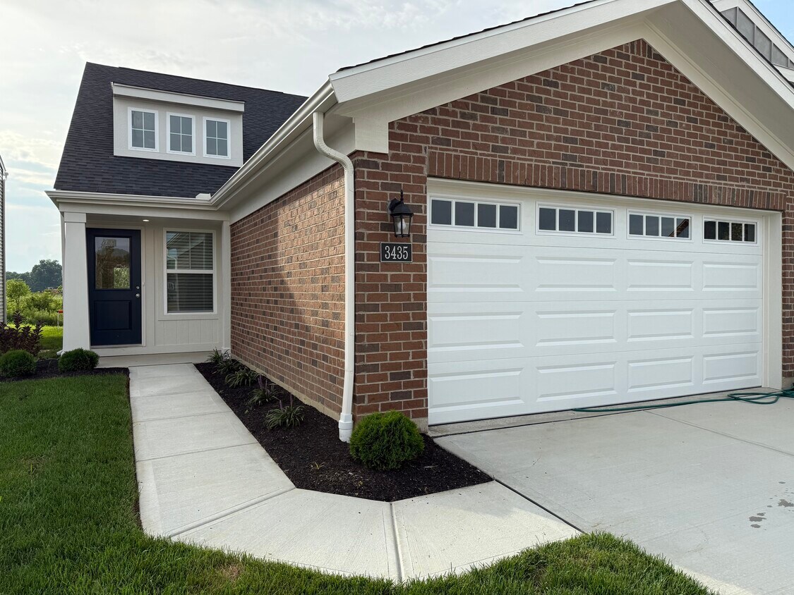 Foto principal - 3435 Spring Harvest Dr