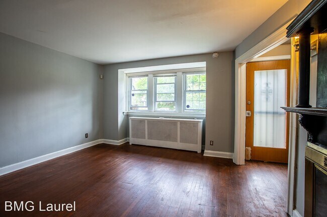 Foto del edificio - 5 br, 3 bath House - 4920 North Capitol St NW