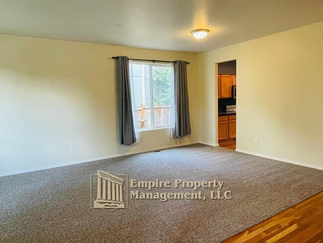 Building Photo - 1137 Ludgate Dr