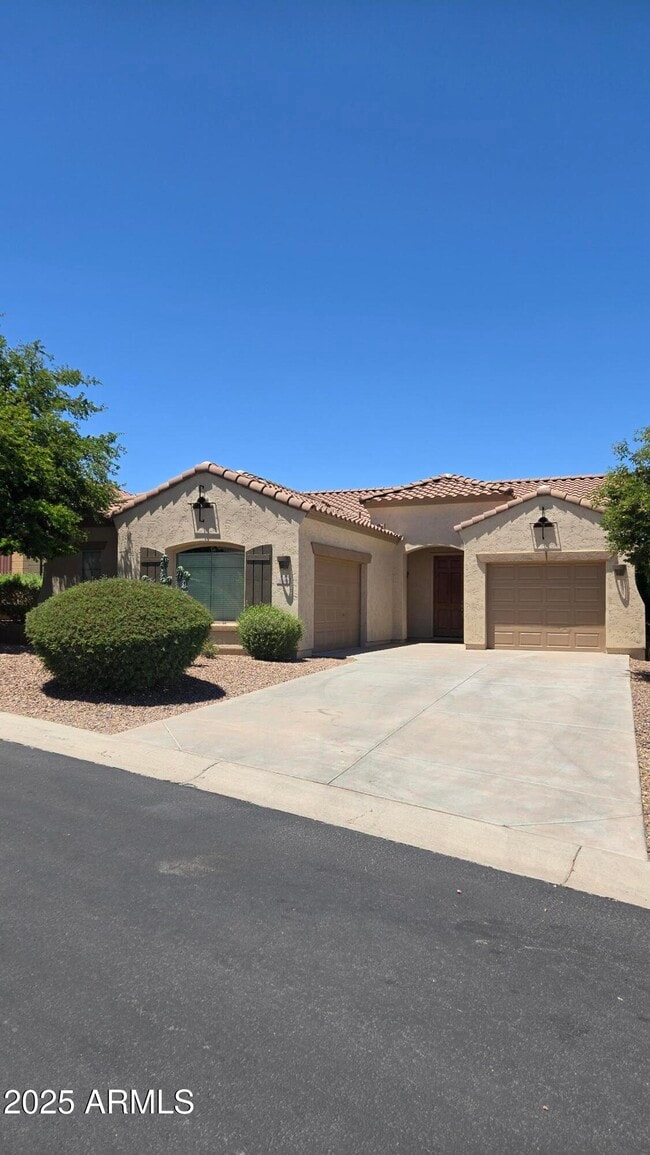 Building Photo - 3316 W Inspiration Dr