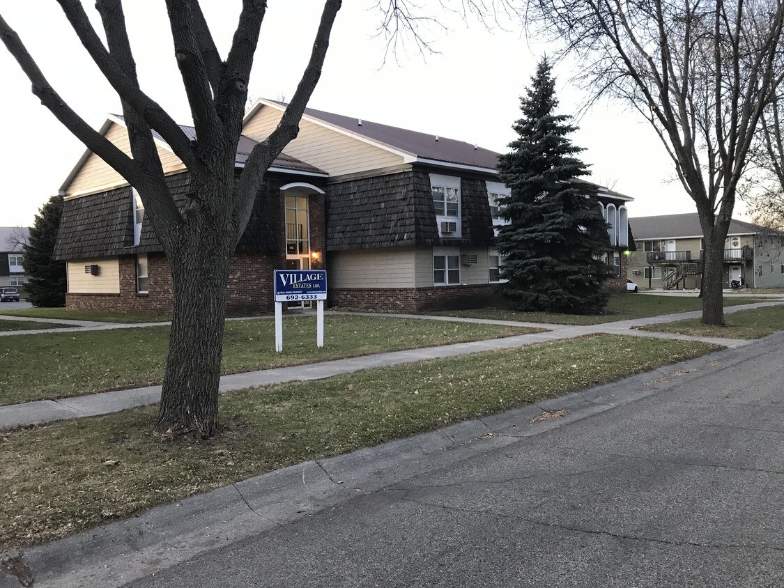 Foto principal - 528 6th Ave S