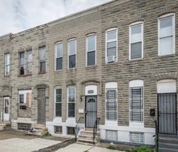 Building Photo - 2111 Wilkens Ave