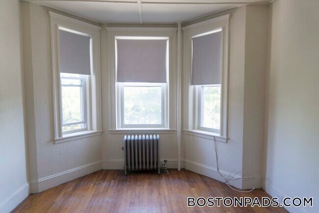 Foto del edificio - 1175 Boylston St