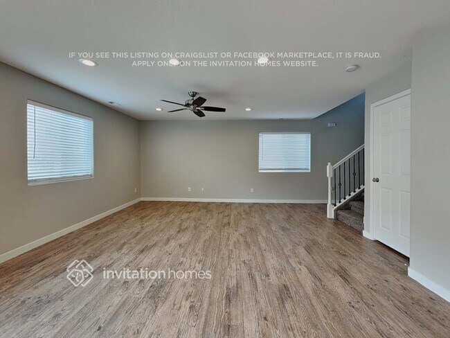 Foto del edificio - 4059 Creek Legend View