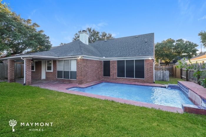 Building Photo - 3010 Fort Stockton Dr