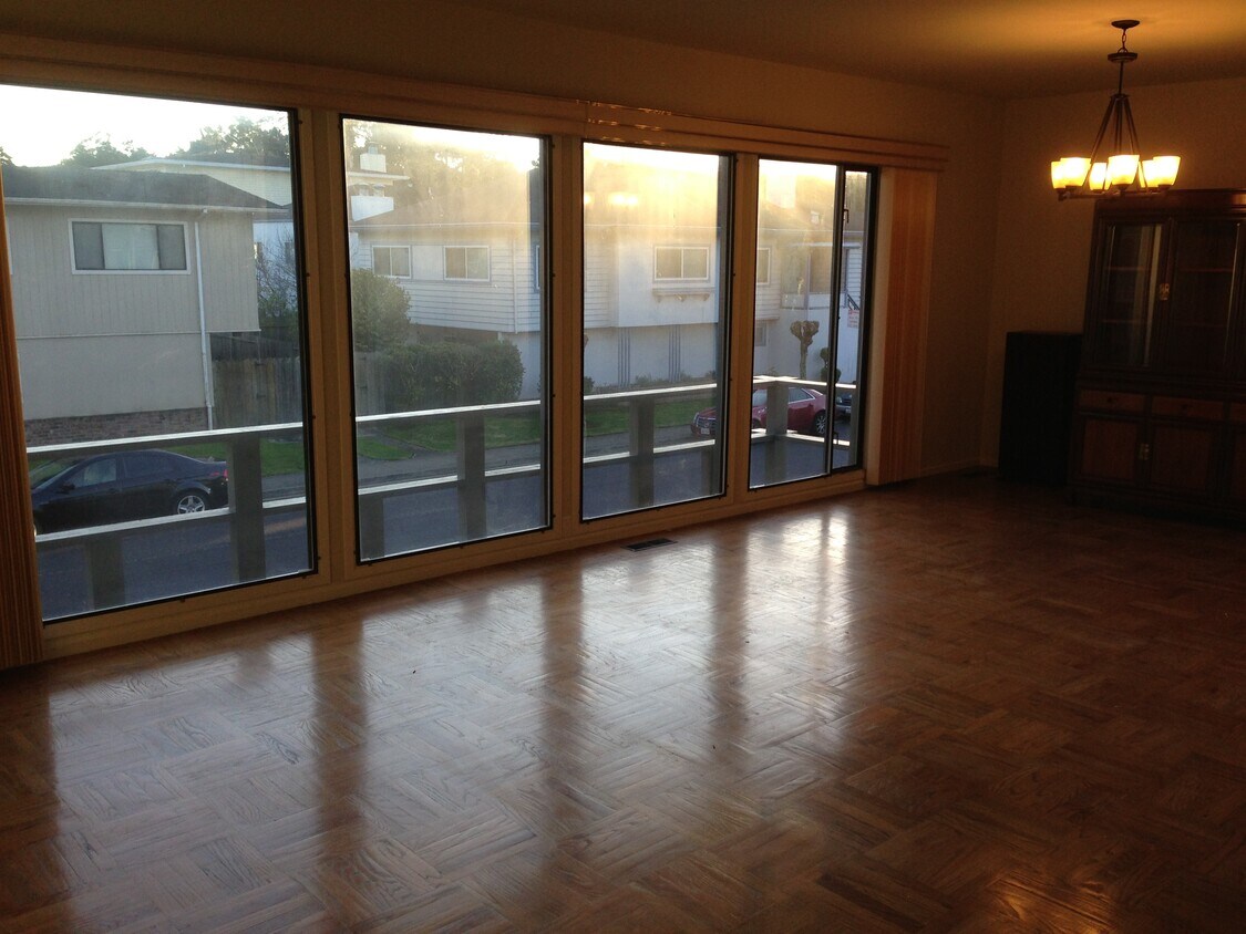 14 Westpark Dr, Daly City, CA 94015 House Rental in Daly City, CA