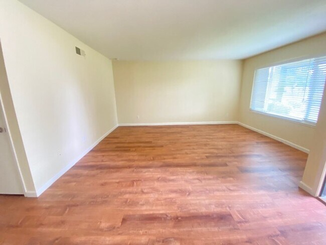 Foto del edificio - Charming Single Family Home in Livermore