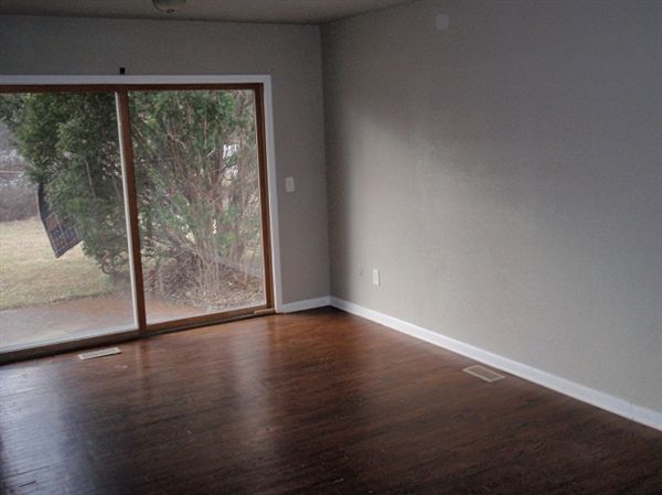 Foto del edificio - 3469 Ridgecliffe Dr