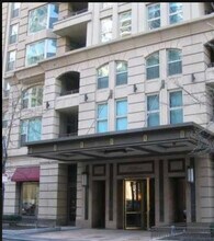 Building Photo - 25 E Superior St