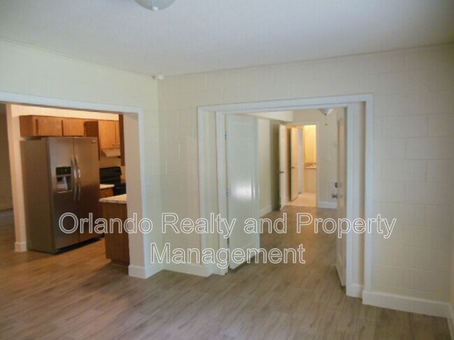 Foto del edificio - 404 Oakhurst St