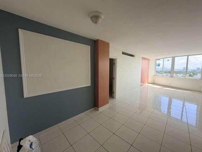 Foto del edificio - 7441 Wayne Ave