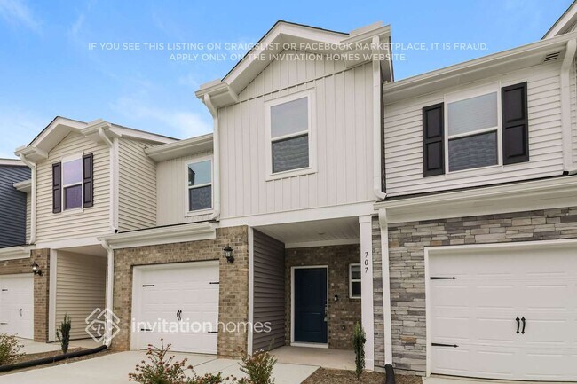 Building Photo - 707 Hilton Pk Lp