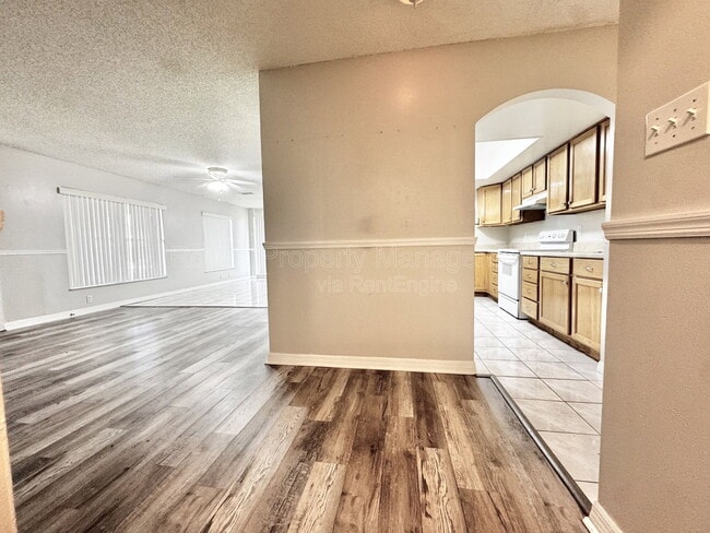 Photo - 929 Louisiana Ave Townhome