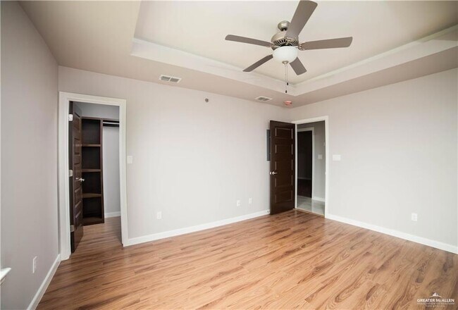 Building Photo - 3017 S L St