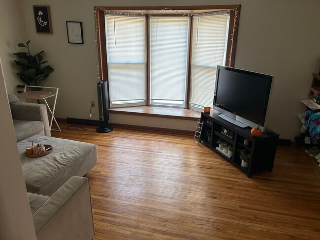 Building Photo - 1423 Starbeck Cir