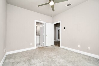 Building Photo - 3538 Noah St