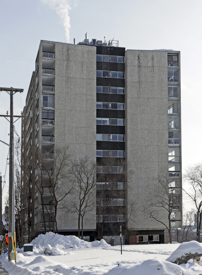 Photo du bâtiment - Juliana Apartments