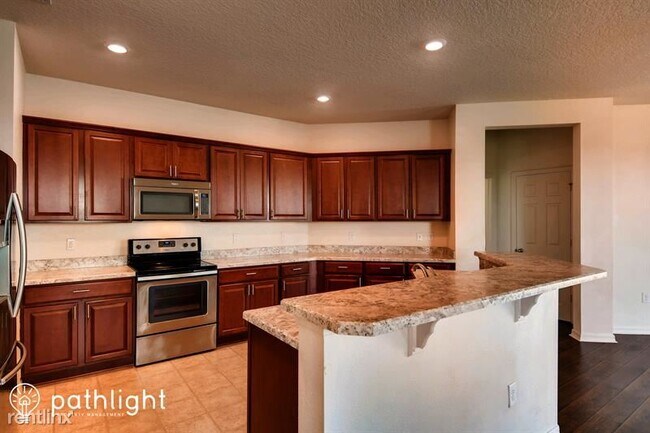 Building Photo - 4 br, 2 bath House - 11309 Scenic Vista Drive