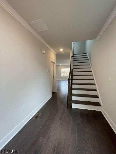 Building Photo - 906 Churchill Cir