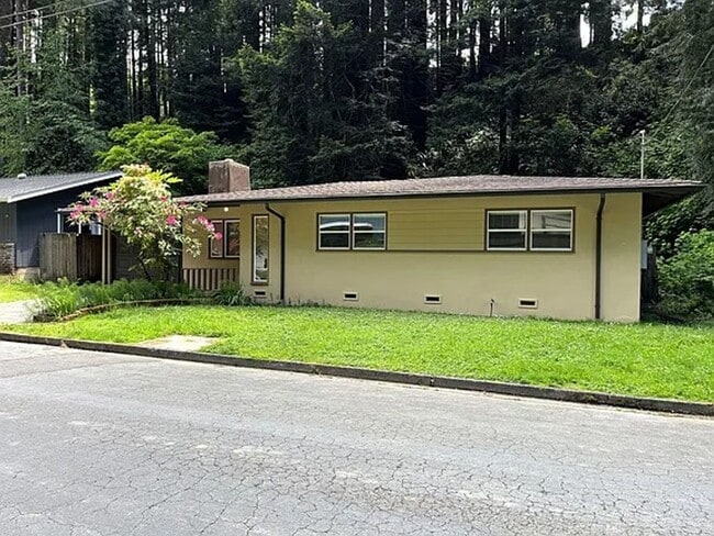 Building Photo - luxury home