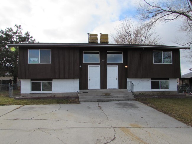 Building Photo - 4498 Dean Dr