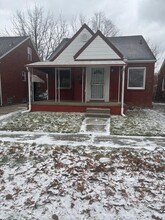 Building Photo - 8904 Sussex St