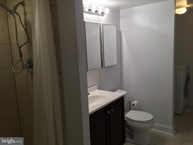 Building Photo - 410 Stony Way