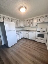 Building Photo - 454 Market St