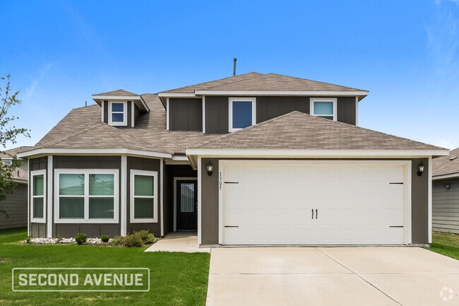 Building Photo - 1305 Woodwinds Dr