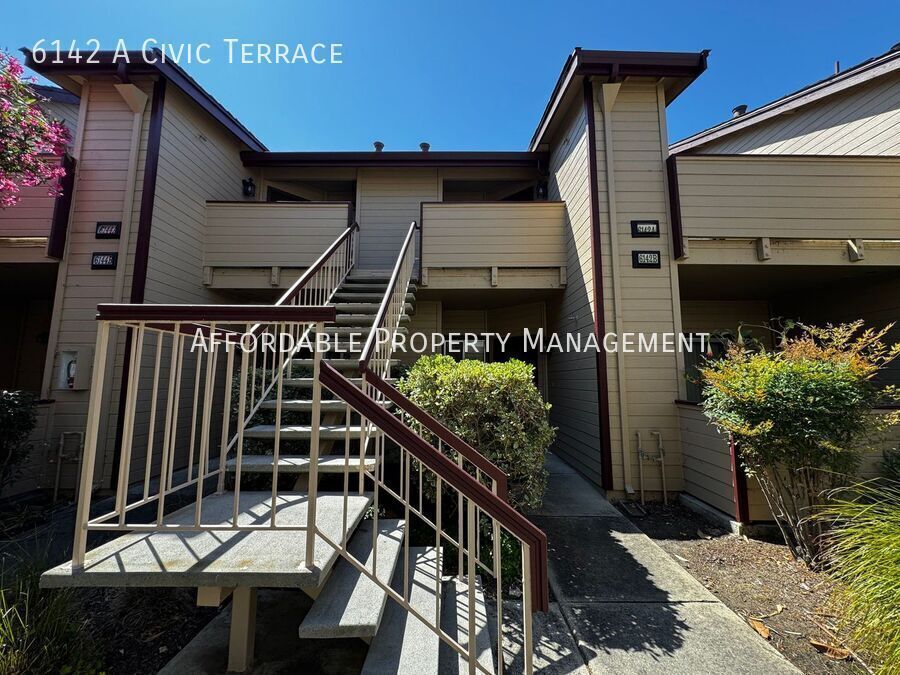 Foto principal - 6142 Civic Terrace Ave