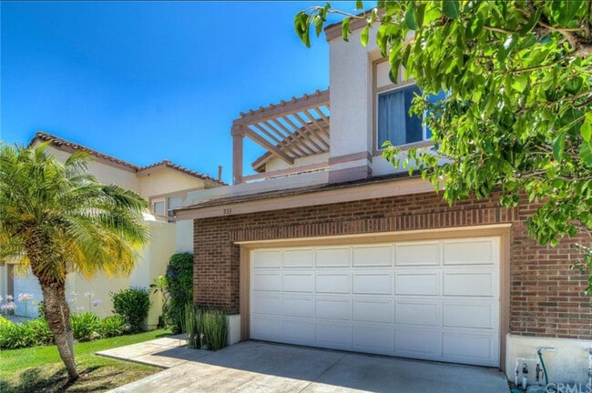 Building Photo - 933 S Lone Pine Ln