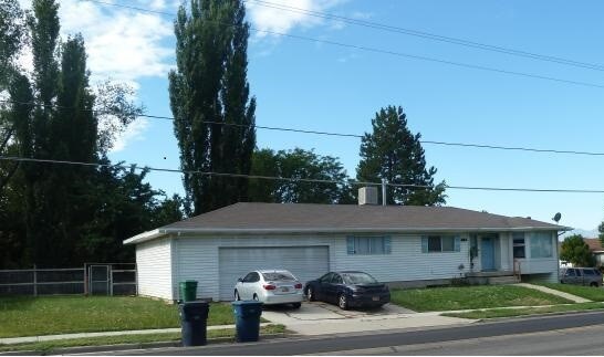 Building Photo - 464 E 7800 S