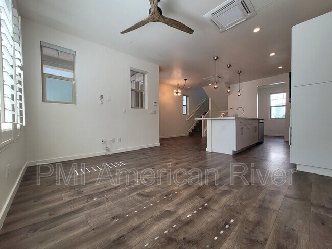 Building Photo - 2650 Cleat Ln