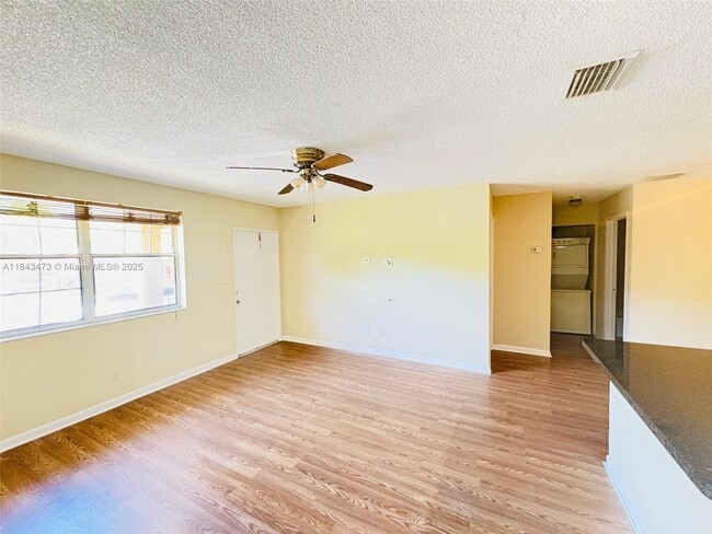 Foto del edificio - 790 NW 103rd Terrace
