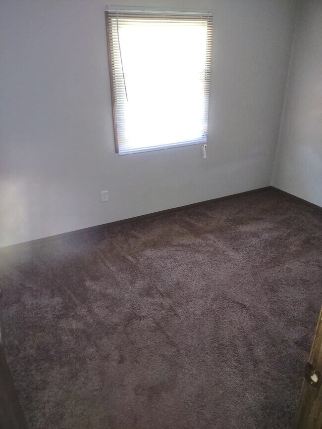 Foto del edificio - 2000 Warren Street, Unit 9