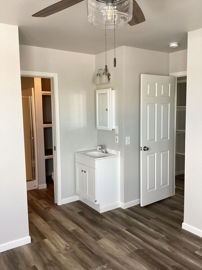 Foto del edificio - Newly Remodeled 3 Bedroom House in Belgrade