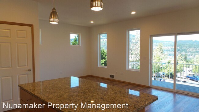 Building Photo - 2 br, 2 bath House - 2528 Viento Lane