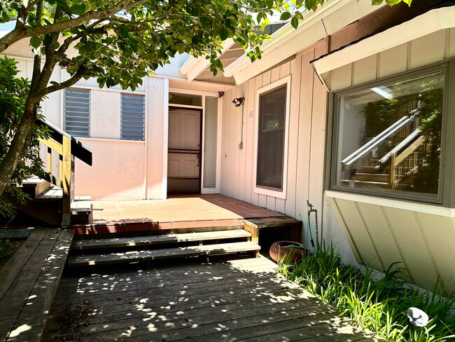 Building Photo - 72 Quisisana Dr