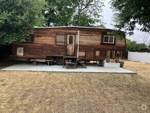 Building Photo - 32657 Wildomar Trail