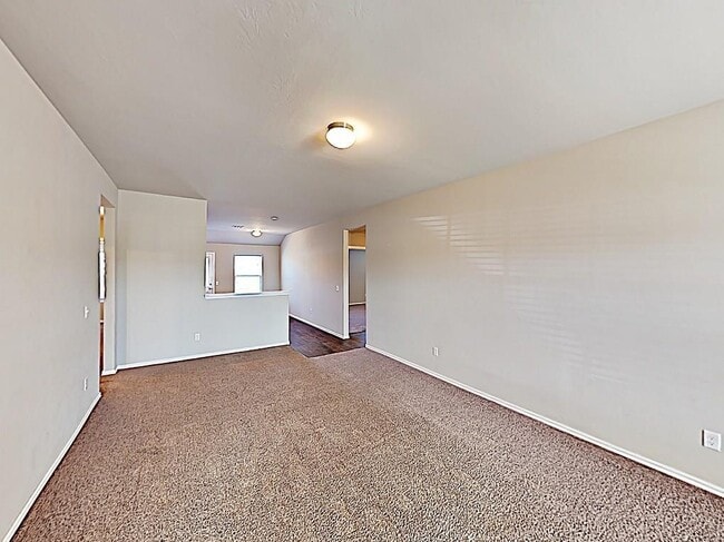 Building Photo - 13121 Bridgewater Ct