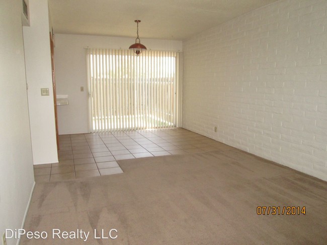 Building Photo - 202 N Cochise Ave