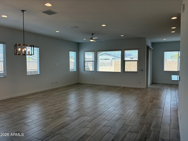 Building Photo - 26387 77th Dr