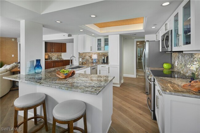 Foto del edificio - 4651 Gulf Shore Blvd N