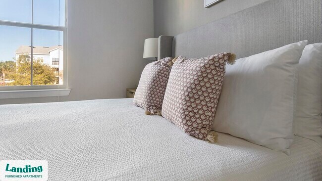 Foto del edificio - 215 Hunters Lk Wy