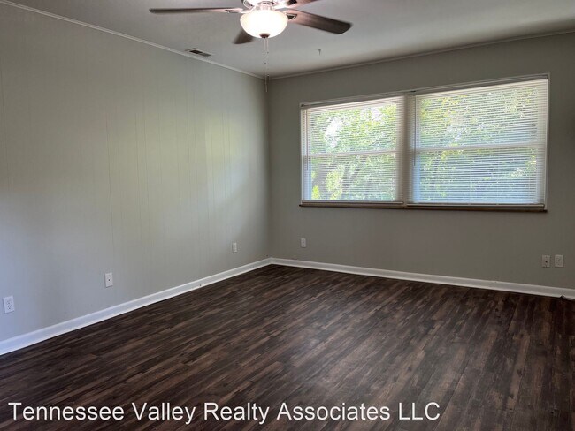 Building Photo - 2 br, 1 bath House - 103 Lee Lane Unit 2