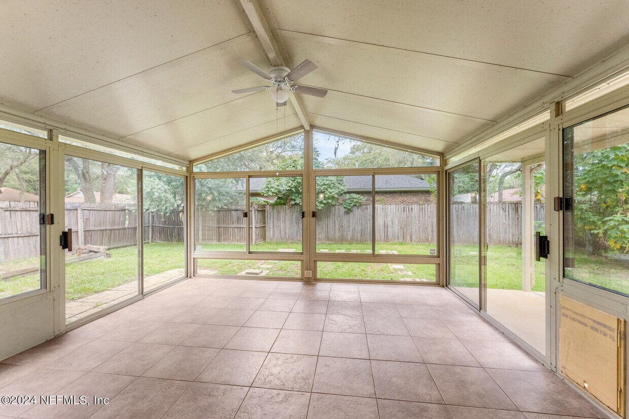 Primary Photo - 11327 Pinto Ct