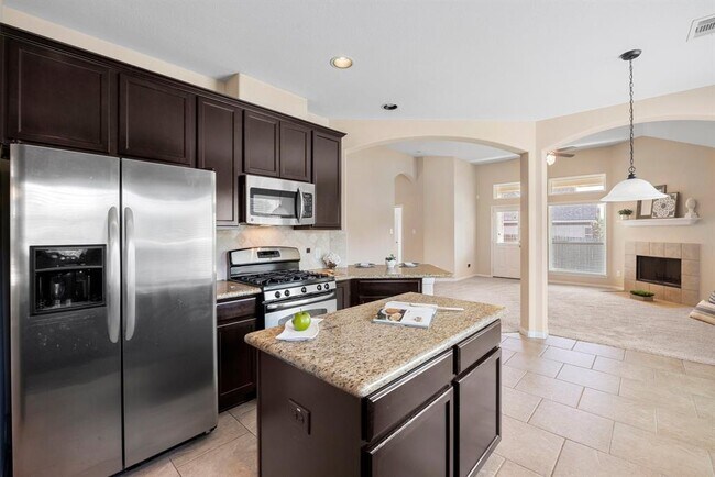 Building Photo - 8522 Misty Mountain Trail Ln