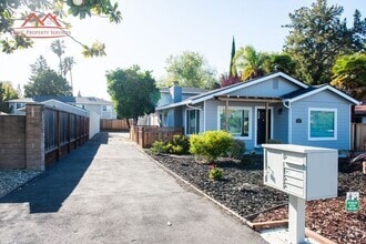 Building Photo - 144 Granada Dr