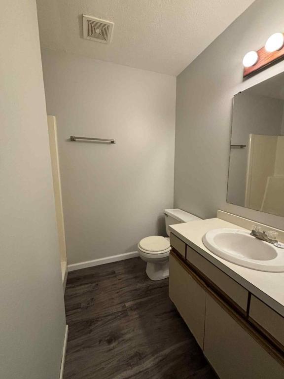 Foto del edificio - 1610 Tippecanoe Dr