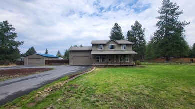 Building Photo - 60180 Pawnee Rd